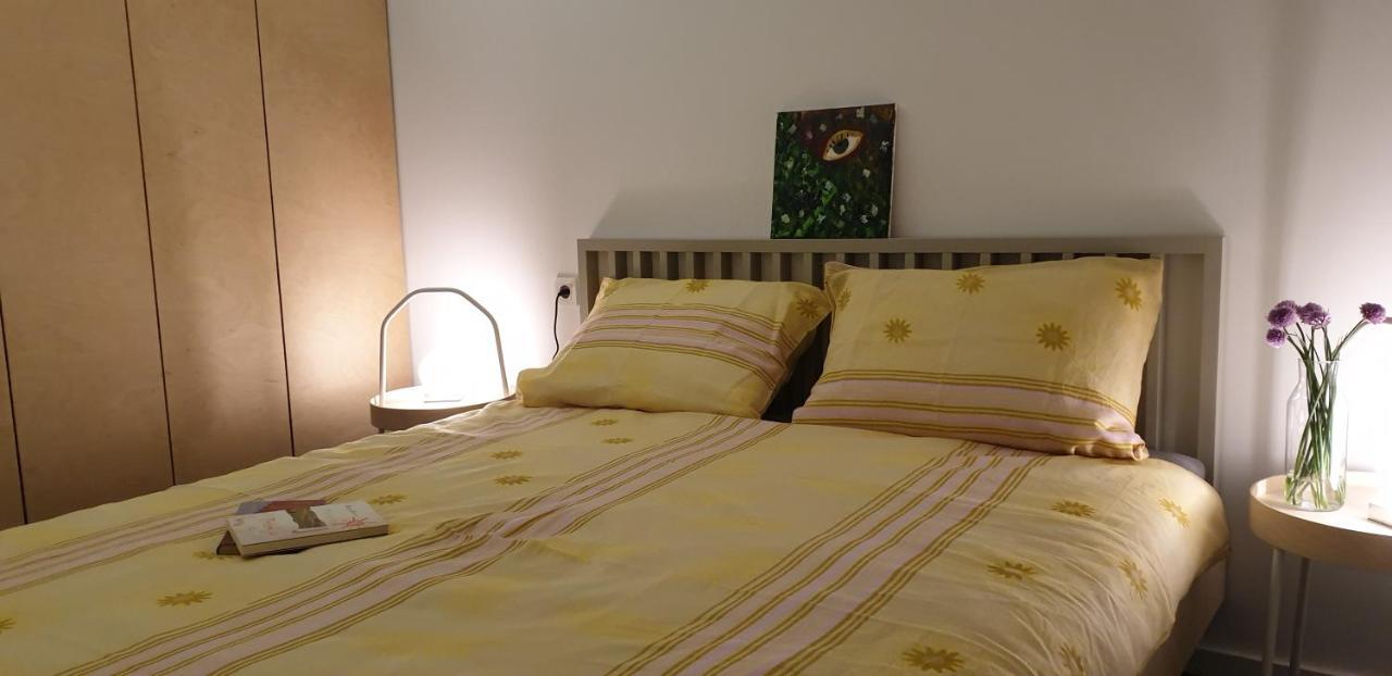 Genius Guest Unique Banovci Apartment Esterno foto